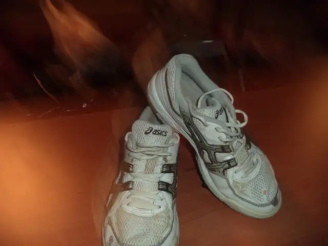 ASICS GEL ROCKETS RUNNING SHOES in Women's - Shoes in Stratford - Image 4
