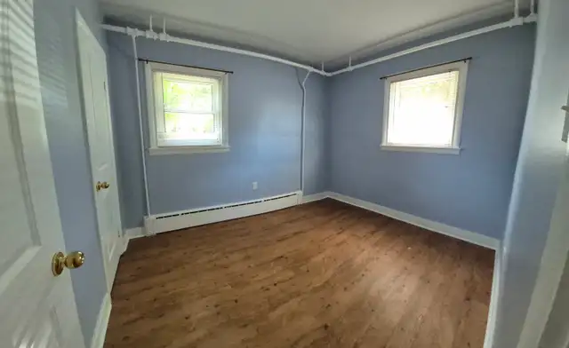2 BEDROOM IN GANANOQUE $1800 (FIRST MTH FREE) in Long Term Rentals in Kingston - Image 7
