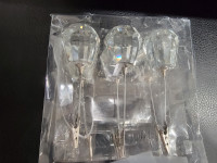 Crystal place card / table holders