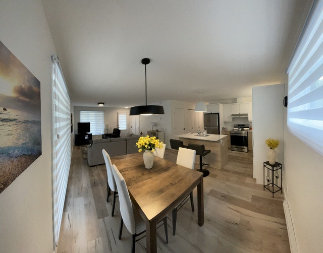 Lumineux 4 ½ à MorinHeights Locations longue durée Laurentides