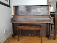 Free piano