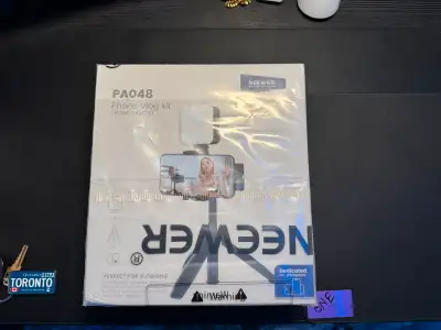 Neewer Phone Vlog Kit, View more