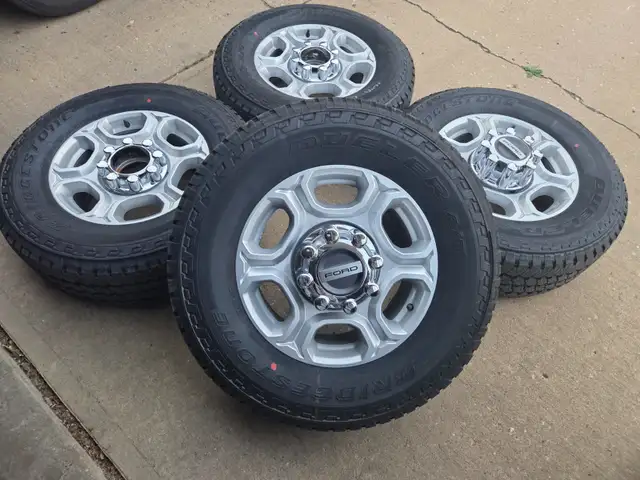 New Ford Superduty F250 F350 Rims Bridgestone LT275/70R18 Tires in Tires & Rims in Edmonton - Image 2