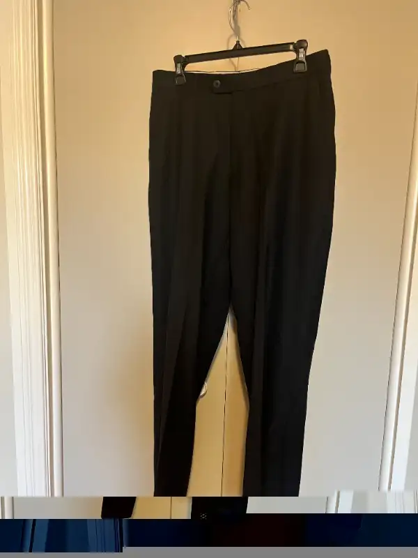 BOULEVARD CLUB Mens 32 Navy Blue Pure Fine Wool Dress PANTS in Men's in Calgary - Image 9