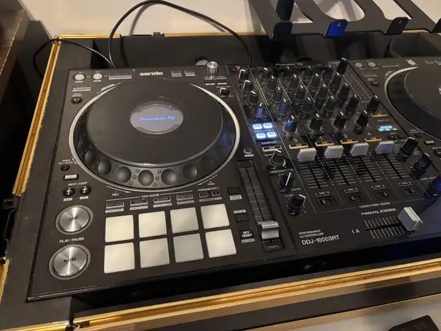 Pioneer DJ DDJ-1000SRT 4-Channel Serato DJ Controller in Performance & DJ Equipment in City of Toronto - Image 5