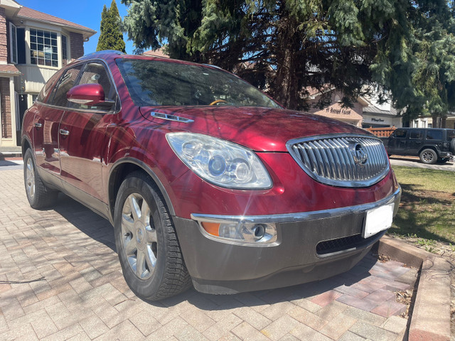 Buick Enclave SUV 2010 in Cars & Trucks in Markham / York Region - Image 2