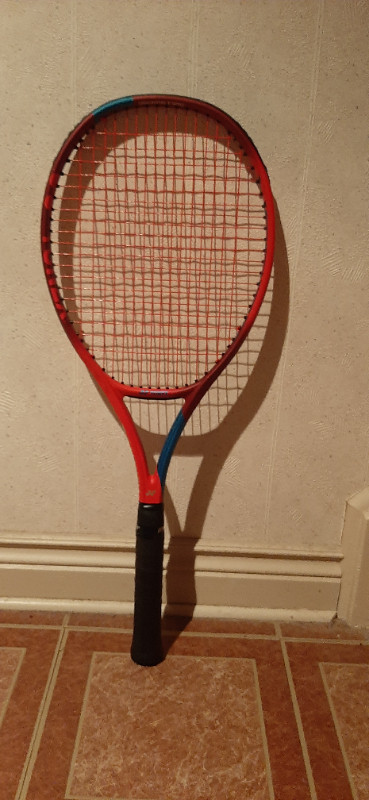 Yonex VCore Plus 100 Tennis Racquet in Tennis & Racquet in City of Toronto