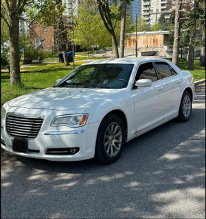 2014 Chrysler 300