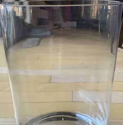 BN Beautiful & Large Vase , View more