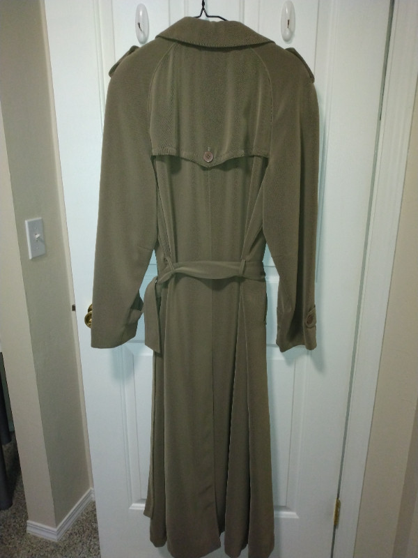 Trench Coat women size XL in Women's - Tops & Outerwear in Calgary - Image 2
