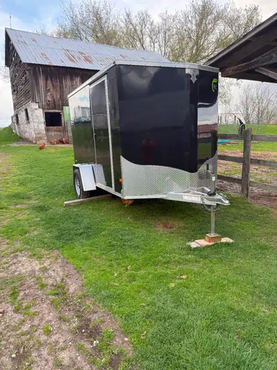 2020 aluminum enclosed 6’*10’ cargo trailer. *** For Sale or swap/trade for used cattle/horse traile...