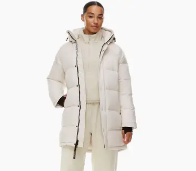 In excellent condition - barely worn. Aritzia TNA Super Puff Mid Puffer winter coat. Colour is Matte...