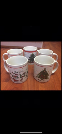 Christmas coffee mugs, large mugs $2 each