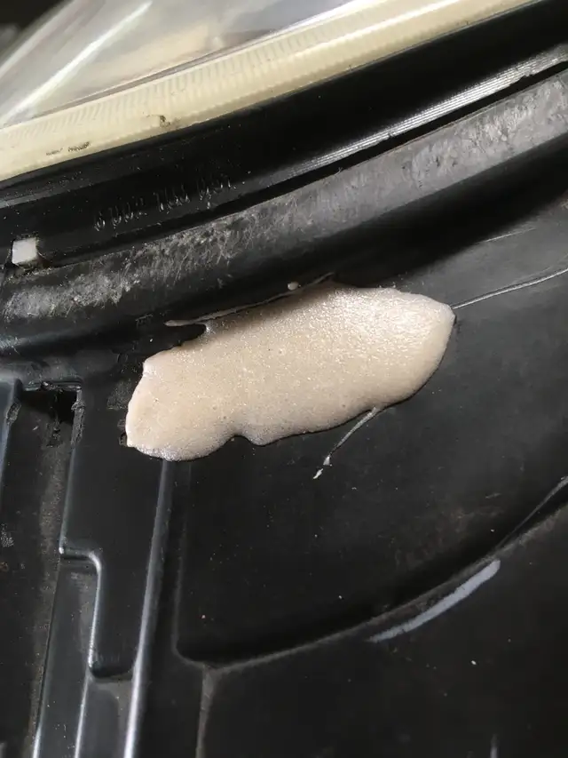 VW Beetle Headlight in Auto Body Parts in Annapolis Valley - Image 6