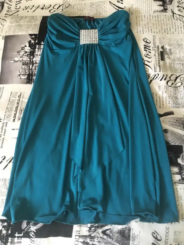 Dresses for sale 63234678617987121