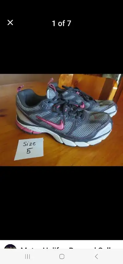 Ladies Nike Sneakers, View more