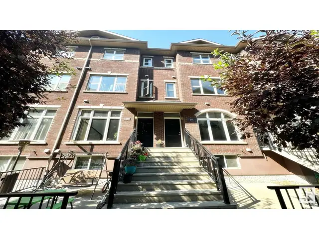 Brownstone Style Townhouse Callaghan Available For Rent June 1st
