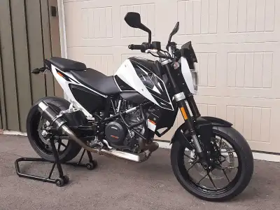 2018 KTM 690 Duke for sale. Bike is in excellent condition, fully serviced, and ready to ride. Comes...