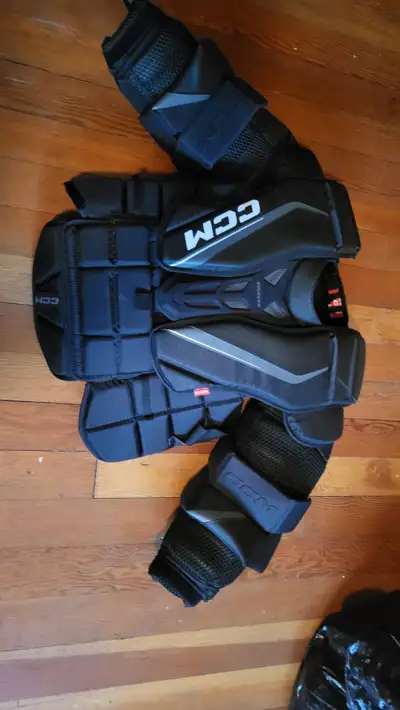 CCM CHEST PROTECTOR, View more