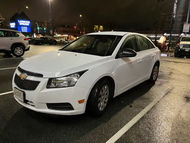 Chevy Cruze 