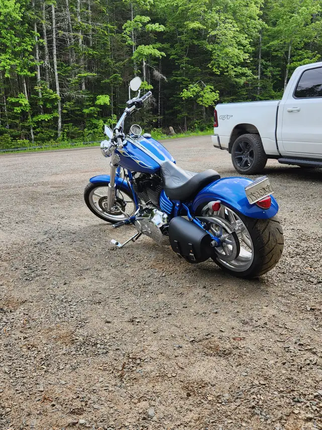 2008 Harley Davidson Rocker C in Street, Cruisers & Choppers in Cape Breton - Image 9
