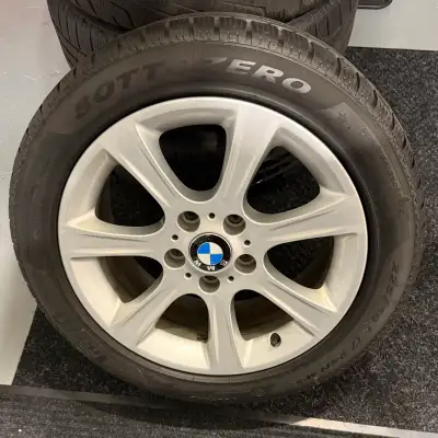 Excellent Condition Wheelset for a BMW, 5x120 mm bolt pattern. Was on my BMW 2018 340. Wheels are in...