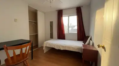 Bright, clean private room available at 2 Impasse des Lilas, Gatineau, QC J9A 2T6. Rent: $650/month...