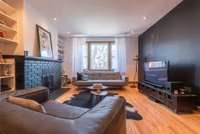 Bas de duplex dans Notre Dame de Grâce