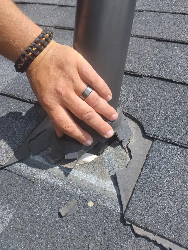Roof Repairs, Eaves Cleaning, quotes. I can come fix it today!