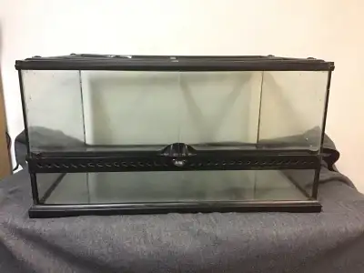 Exo Terra terrarium kit: very good condition!, View more