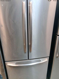 30” whirlpool French door refrigerator