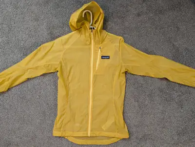 Patagonia women's Houdini jacket XS, View more