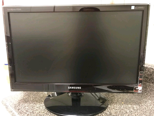 Samsung monitor 22" in Monitors in City of Toronto