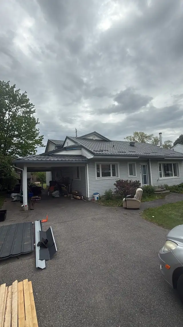 Roof  repair or replacement507194695065292801