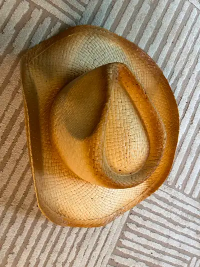 Cowboy hat Irishtown, View more