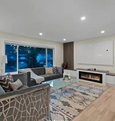 3 Bed 1 Bath Main Floor | Fully Renovated House for Rent