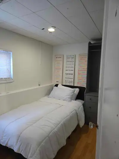 We're looking for a responsible, clean, respectful FEMALE roommate to reside with 2-3 other current...