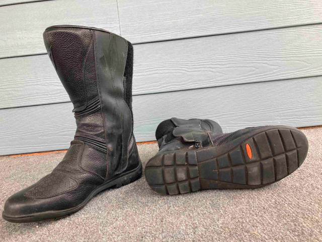 Men's Motorcycle Gore-Tex Boots (Dainese Fulcrum C2) in Men's Shoes in Vernon - Image 2
