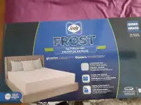 PROTEGE-MATELAS/HOUSSE NEUF SEALY FROST