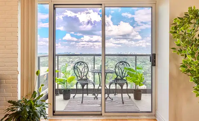 2+1 bed room apartment for rent in heart of north york in Long Term Rentals in City of Toronto - Image 9