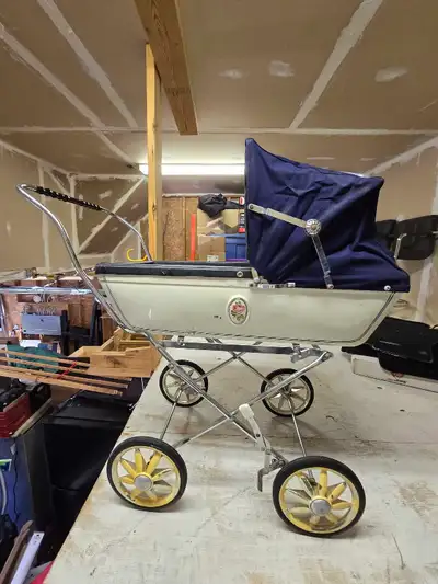 Silver Cross Vintage Child's Doll Stroller, View more