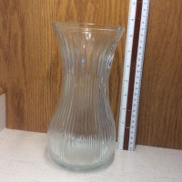 Vintage 8½" Hoosier Glass 2B  4086-A  Vase