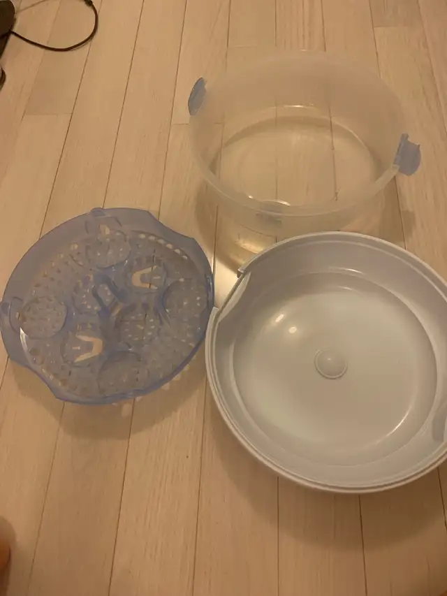 Philips AVENT Microwave Steam Sterilizer for Baby Bottles in Feeding & High Chairs in Markham / York Region - Image 4