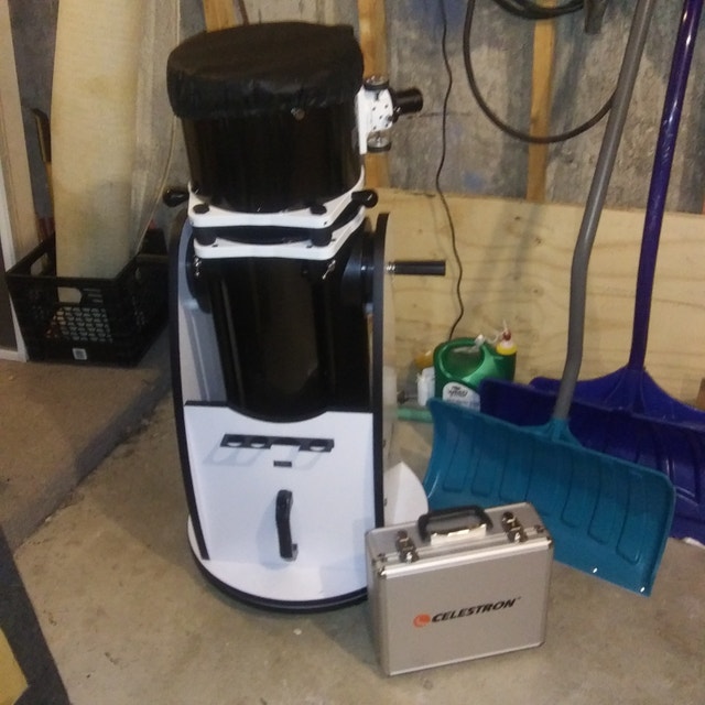 Skywatcher 10" Flextube Dobsonian telescope Hobbies & Crafts