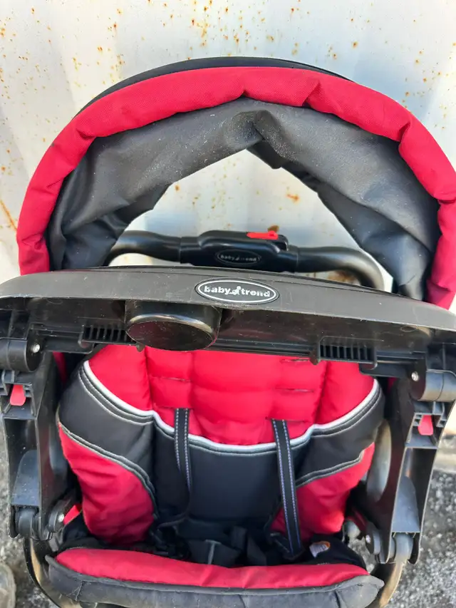 Baby Trend Sit N Stand Double Stroller in Strollers, Carriers & Car Seats in City of Toronto - Image 3