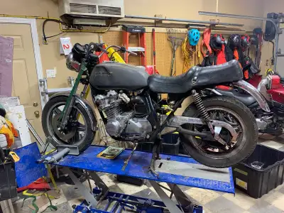 1979 Honda CB750k Have ownership 2 keys Taken apart years ago, and pieced sorta back together, have...