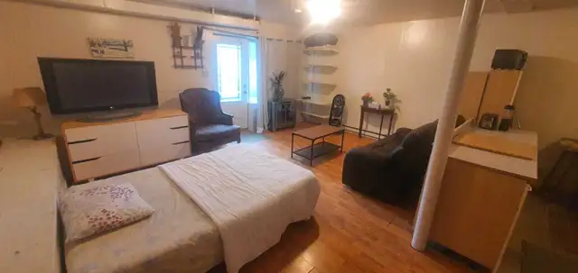 VERDUN BASEMENT STUDIO