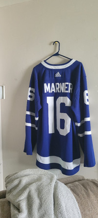 marner jersey in Ontario - Kijiji Canada