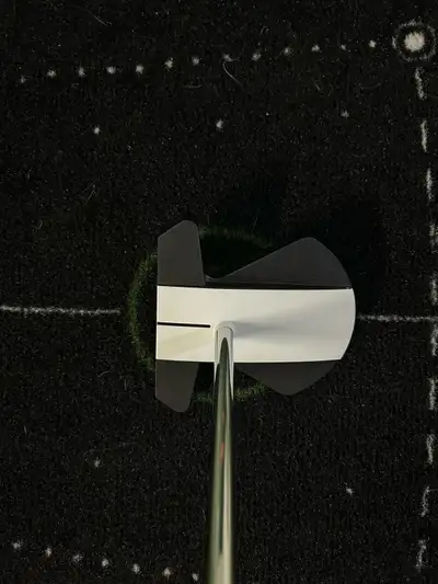 ODYSSEYSquare 2 Square Max Stripe Putter RH 34”, View more