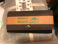 Roots wallet